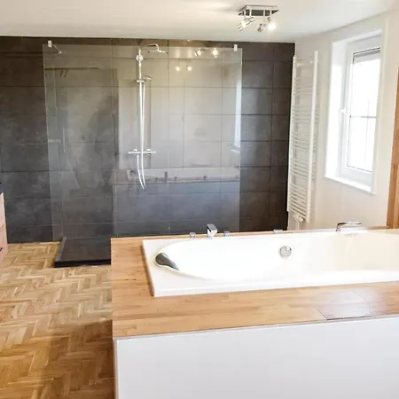Beautiful In With Sauna, Wifi And Heated Swimming Pool Feriehus Durbuy
